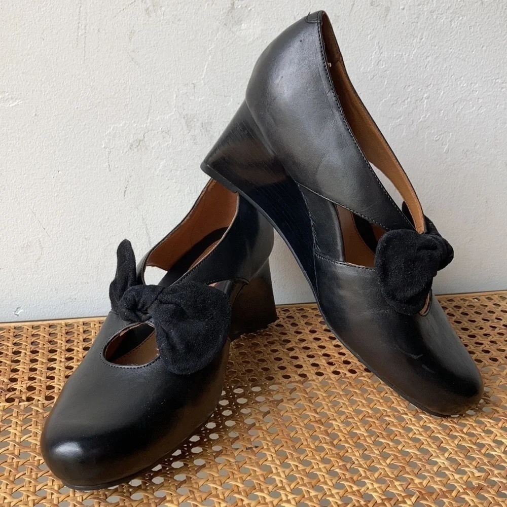 Earthies Bristol Leather Wedge Mary Janes
